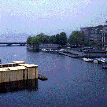 川俣正 取扱い作品解説:「Frauenbad」